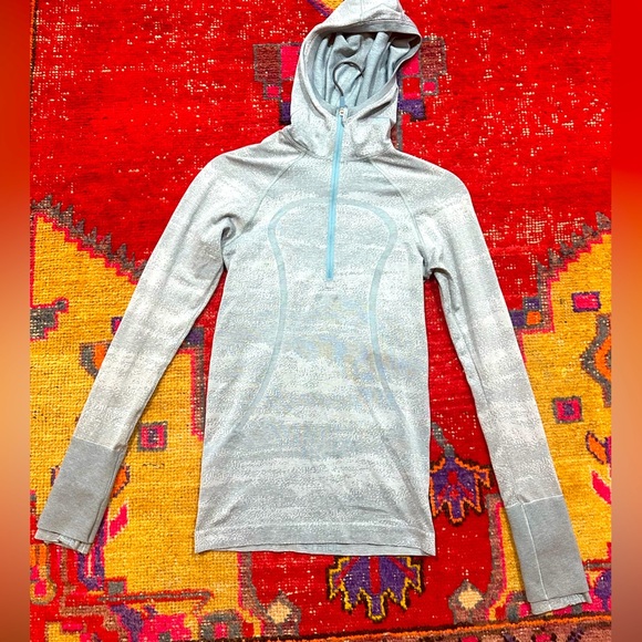 Lululemon Swiftly Speed Hooded 1/2 Zip Water Resistant Hoodie Aqua Smoke Sz 4 - Picture 1 of 8